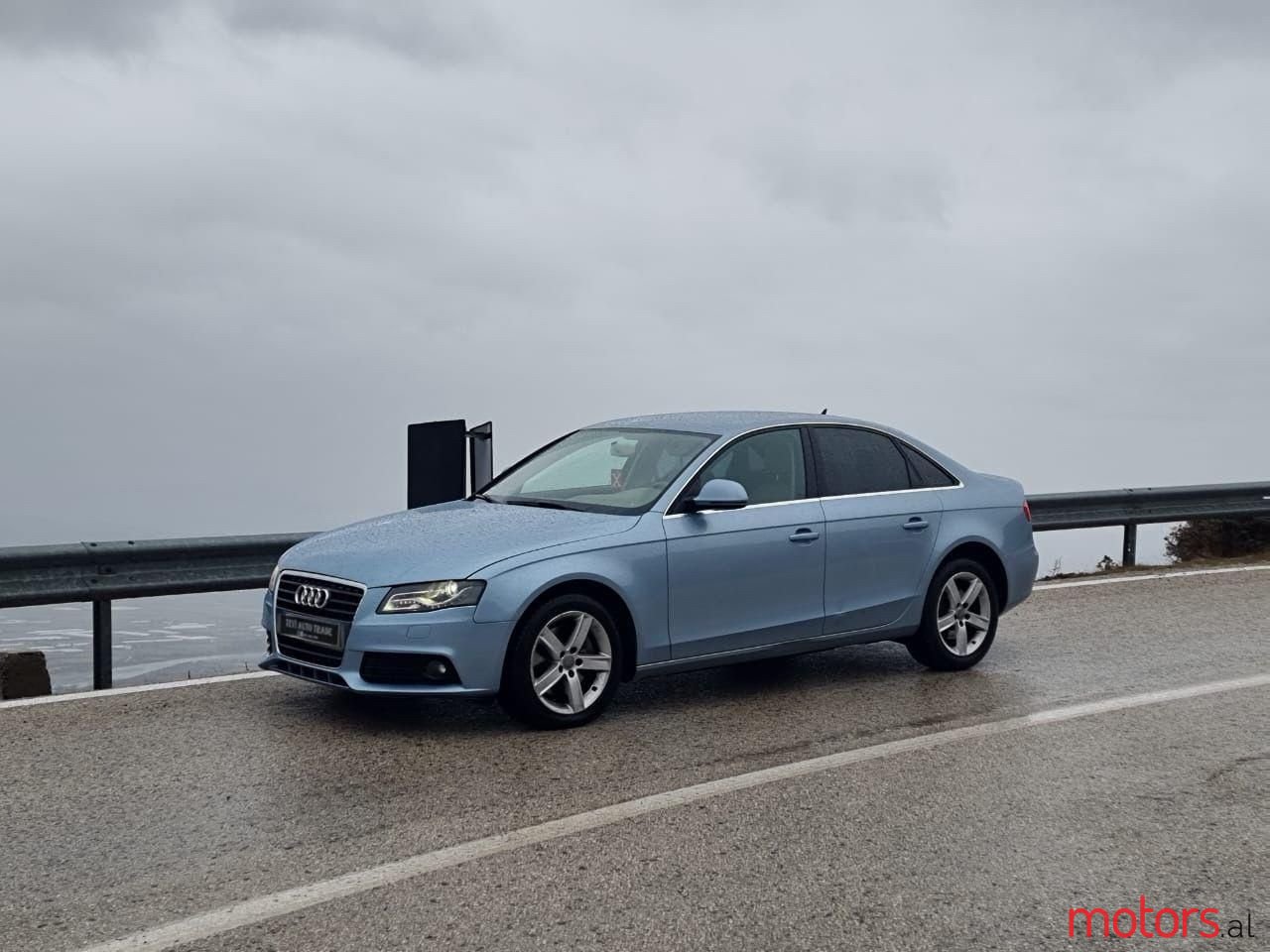 2010' Audi A4 photo #1