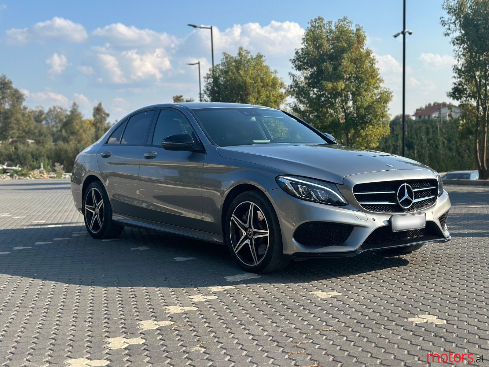 2015' Mercedes-Benz C 250 photo #1