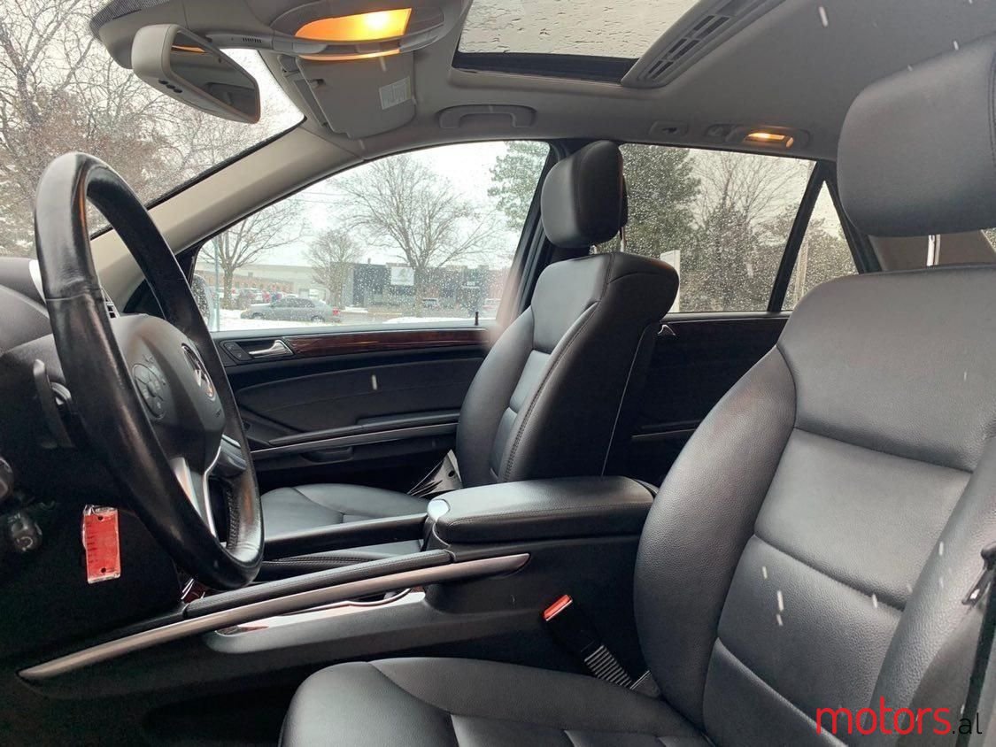 2010' Mercedes-Benz ML 320 photo #5