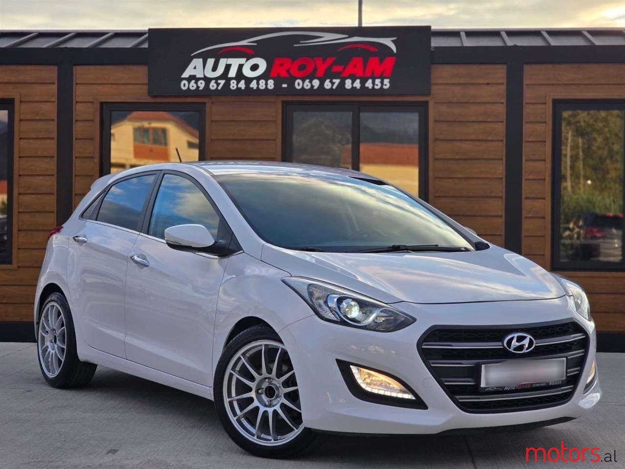 2013' Hyundai i30 photo #1