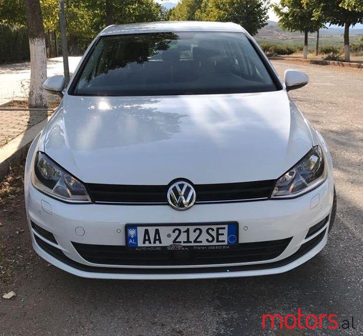 2014' Volkswagen Golf photo #4