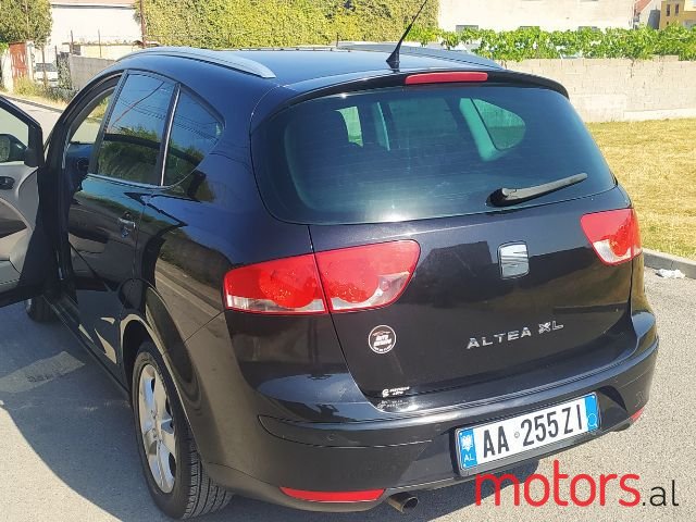 2008' SEAT Altea photo #4