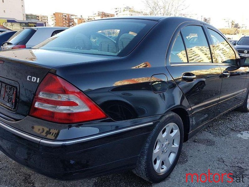 2005' Mercedes-Benz C 220 photo #1