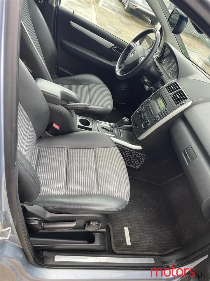 2007' Mercedes-Benz A 180 photo #5