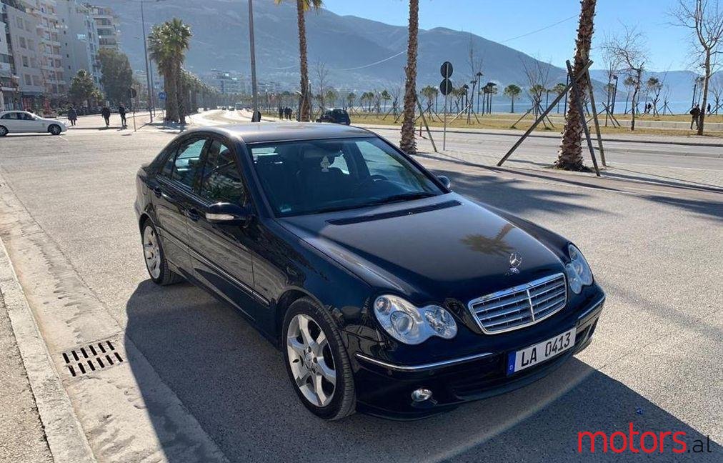 2006' Mercedes-Benz C 220 photo #1