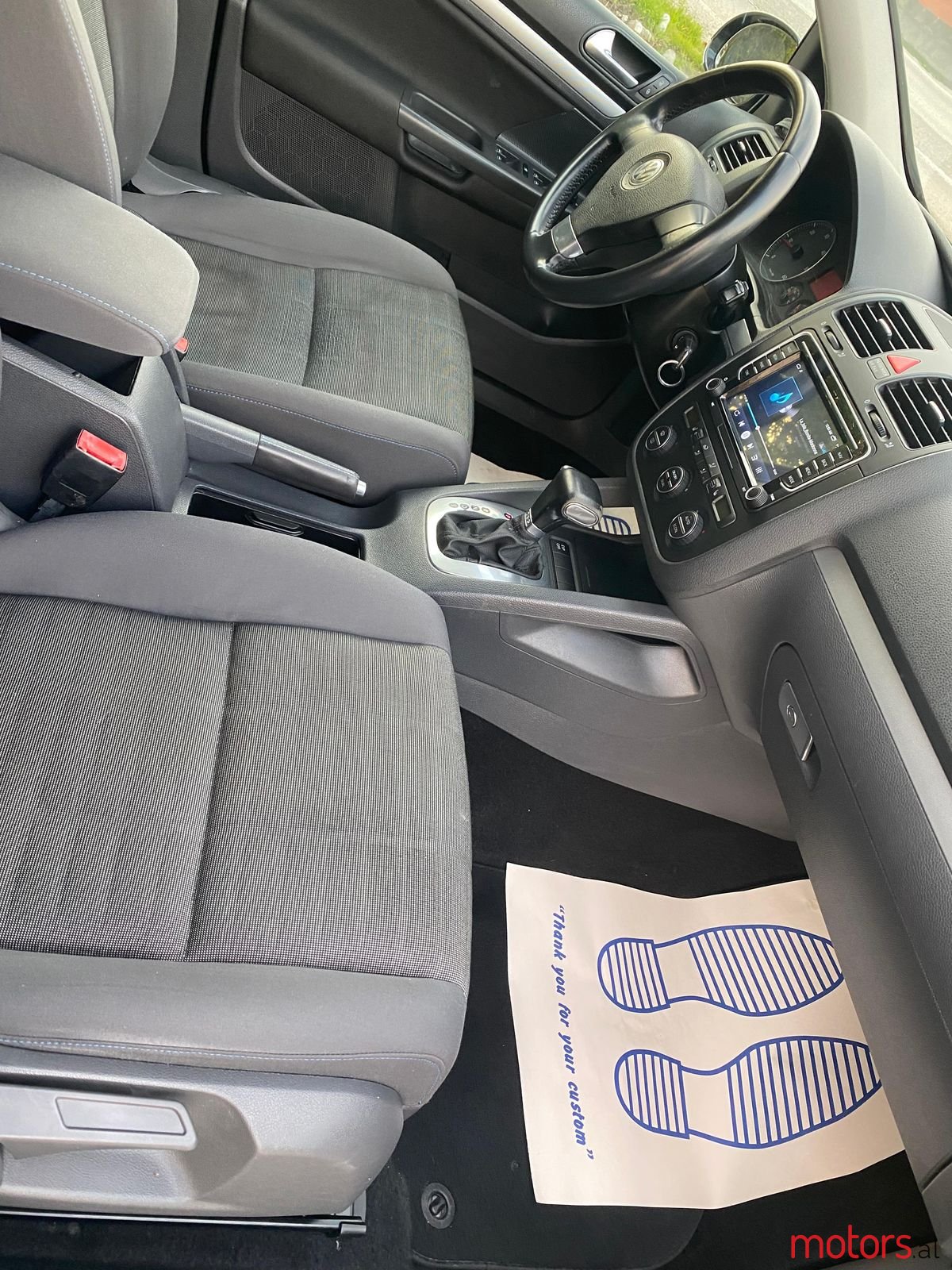 2007' Volkswagen Golf photo #3
