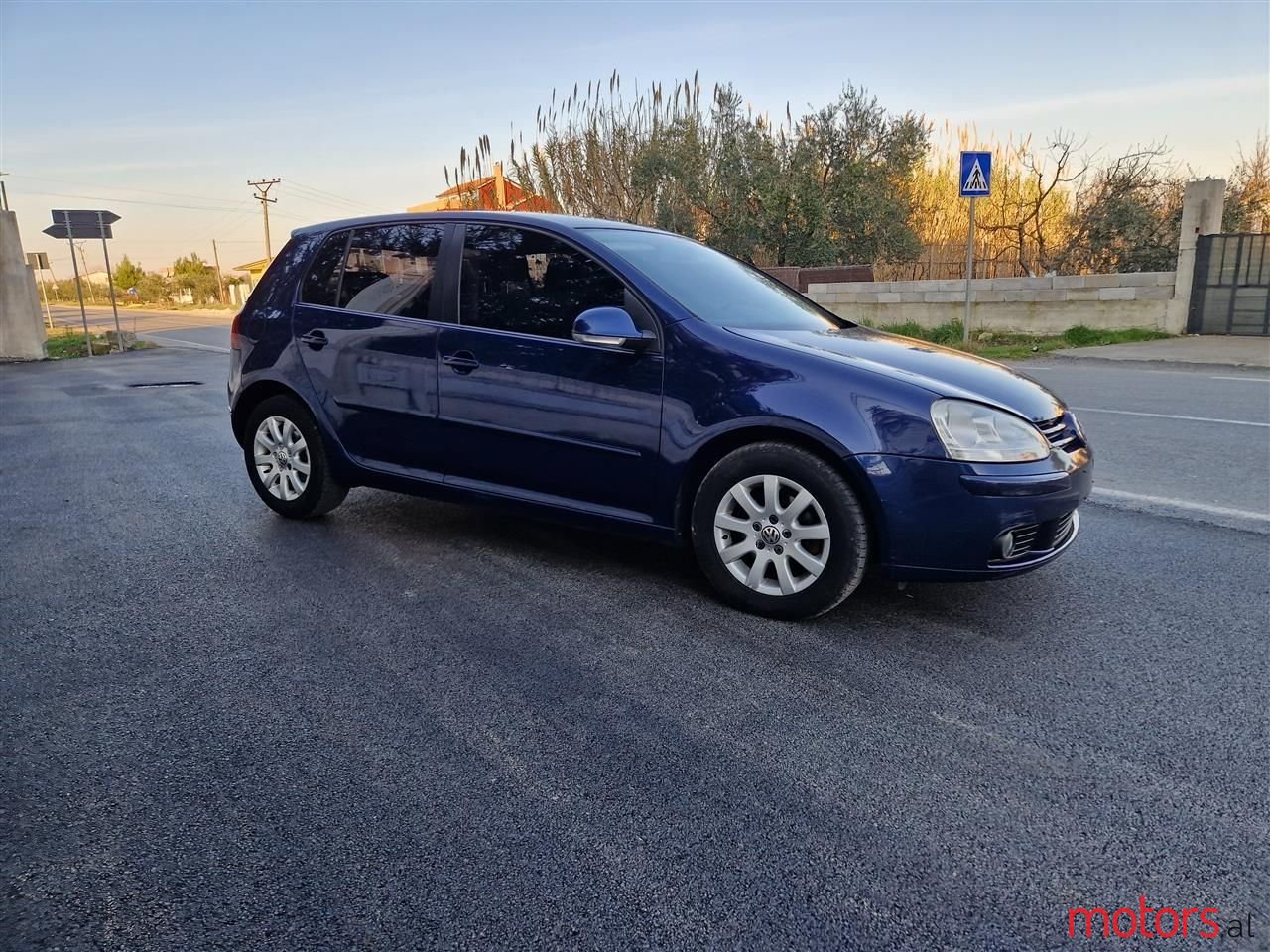 2006' Volkswagen Golf photo #6