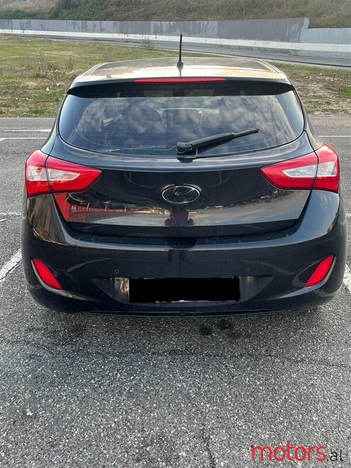 2012' Hyundai i30 photo #4