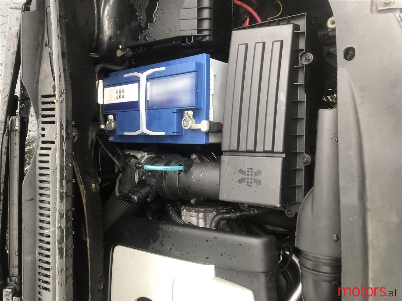 2005' Volkswagen Touran photo #5