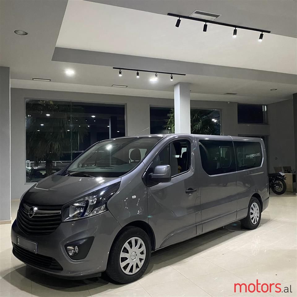 2018' Opel Vivaro photo #1