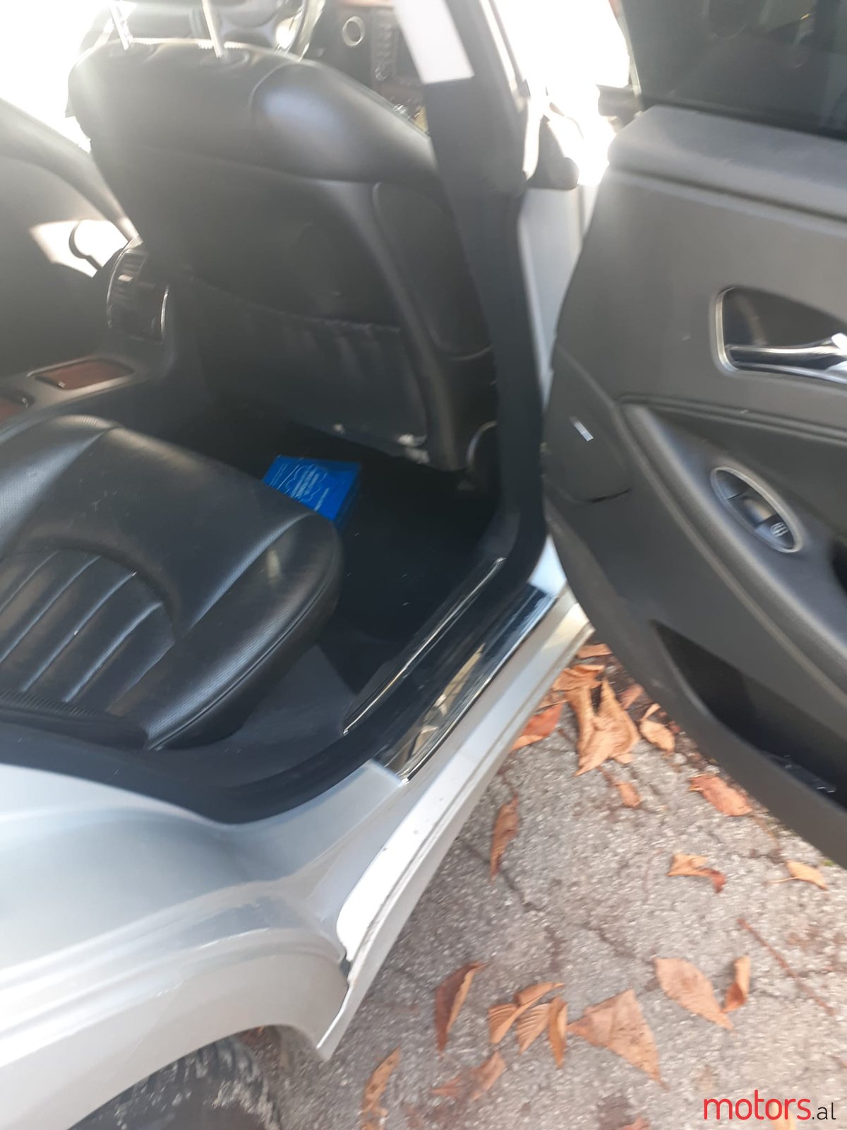 2007' Mercedes-Benz CLS 320 photo #6