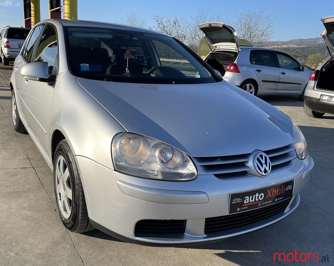 2006' Volkswagen Golf photo #1