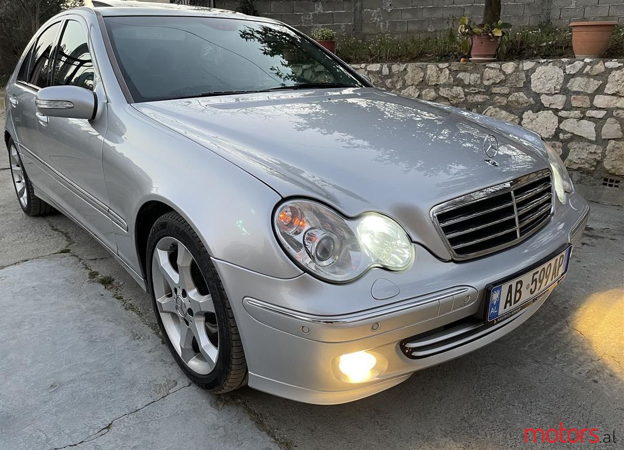 2004' Mercedes-Benz 240 photo #1