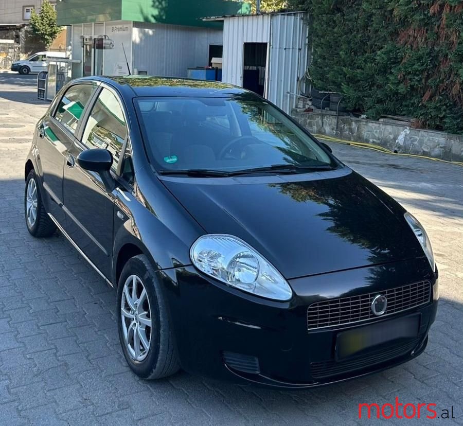 2008' Fiat Grande Punto photo #1