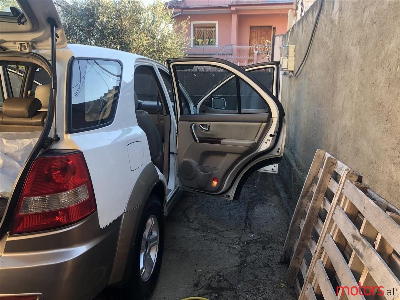 2005' Kia Sorento photo #4