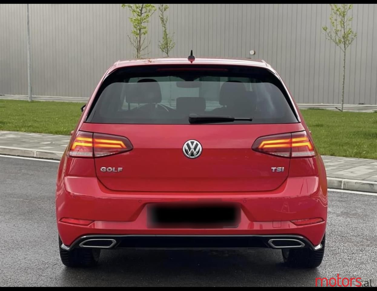 2018' Volkswagen Golf photo #2