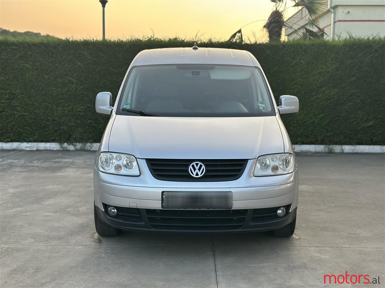 2008' Volkswagen Caddy photo #3