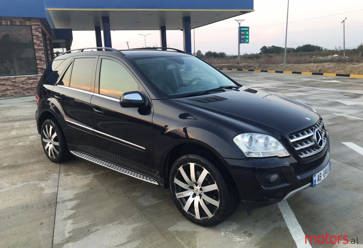 2009' Mercedes-Benz ML 280 photo #1