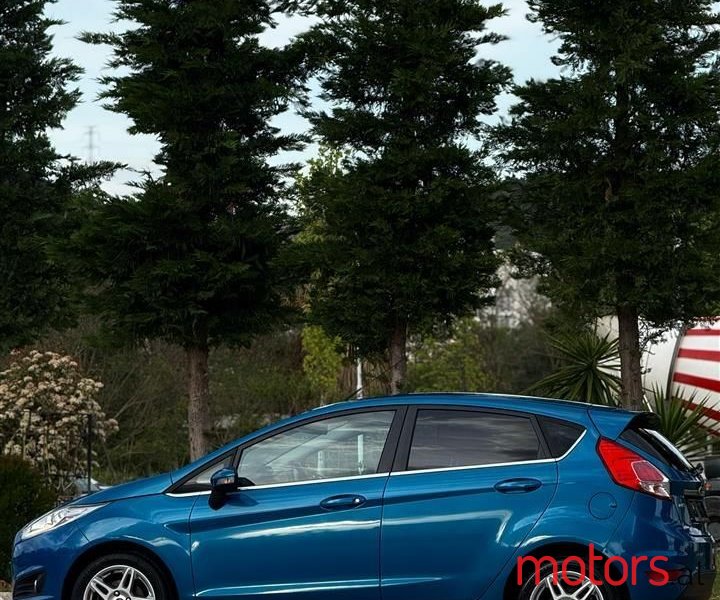 2013' Ford Fiesta photo #6