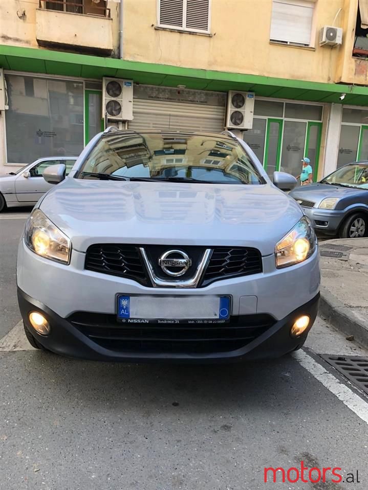 2011' Nissan Qashqai photo #3