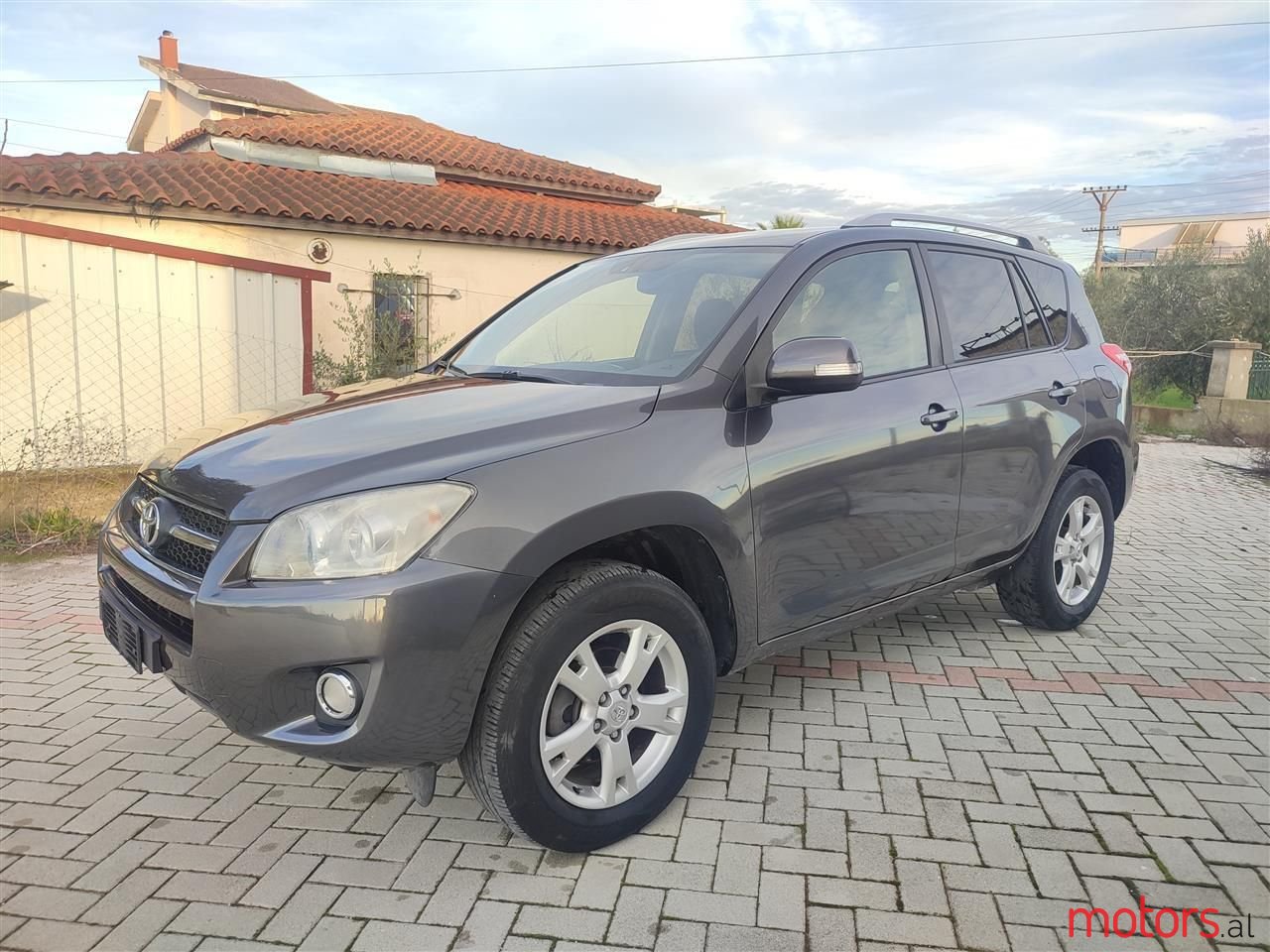 2009' Toyota RAV4 photo #2