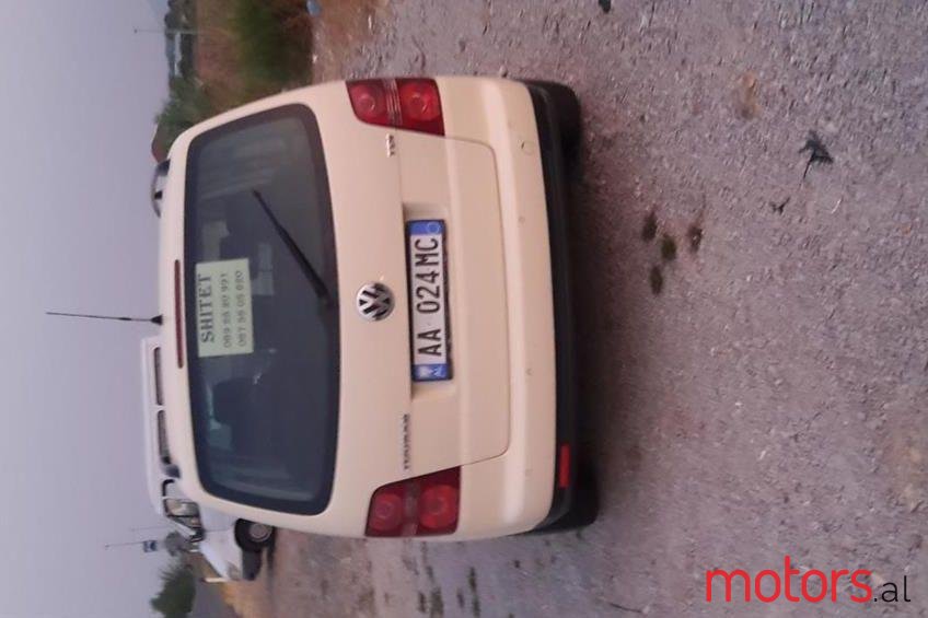 2007' Volkswagen Touran photo #1