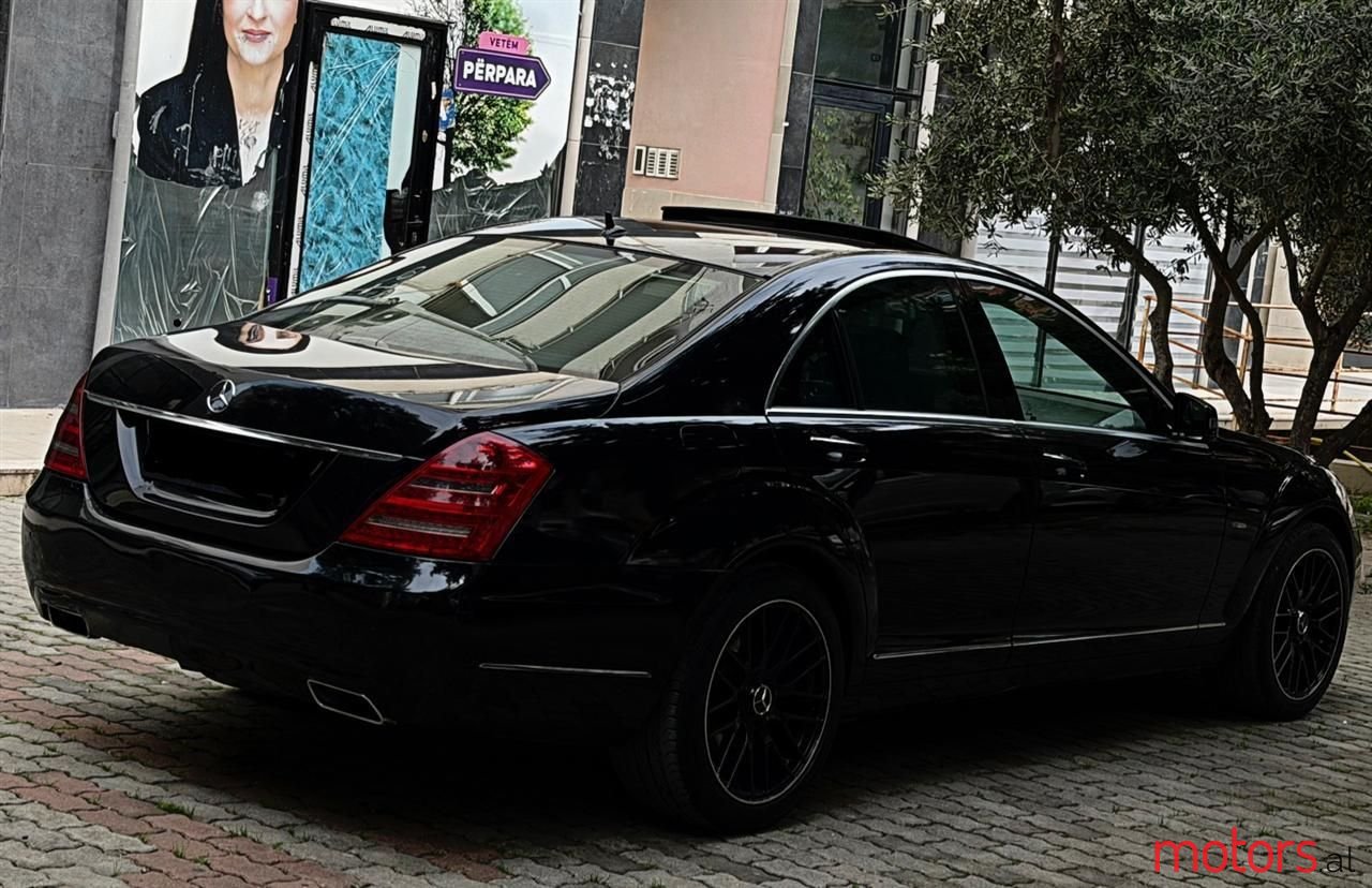 2010' Mercedes-Benz S 350 photo #5