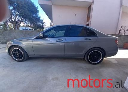 2008' Mercedes-Benz C 180 photo #3