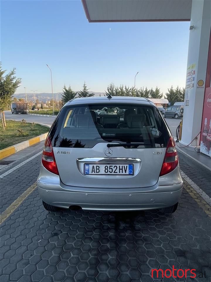 2007' Mercedes-Benz A 180 photo #6