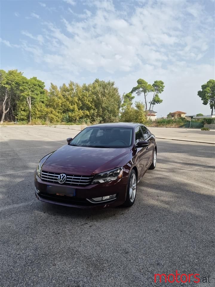 2014' Volkswagen Passat photo #1