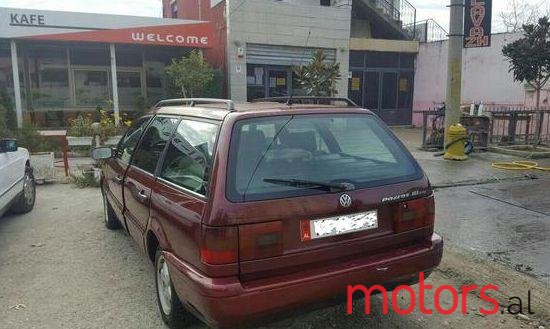 1997' Volkswagen Passat photo #2