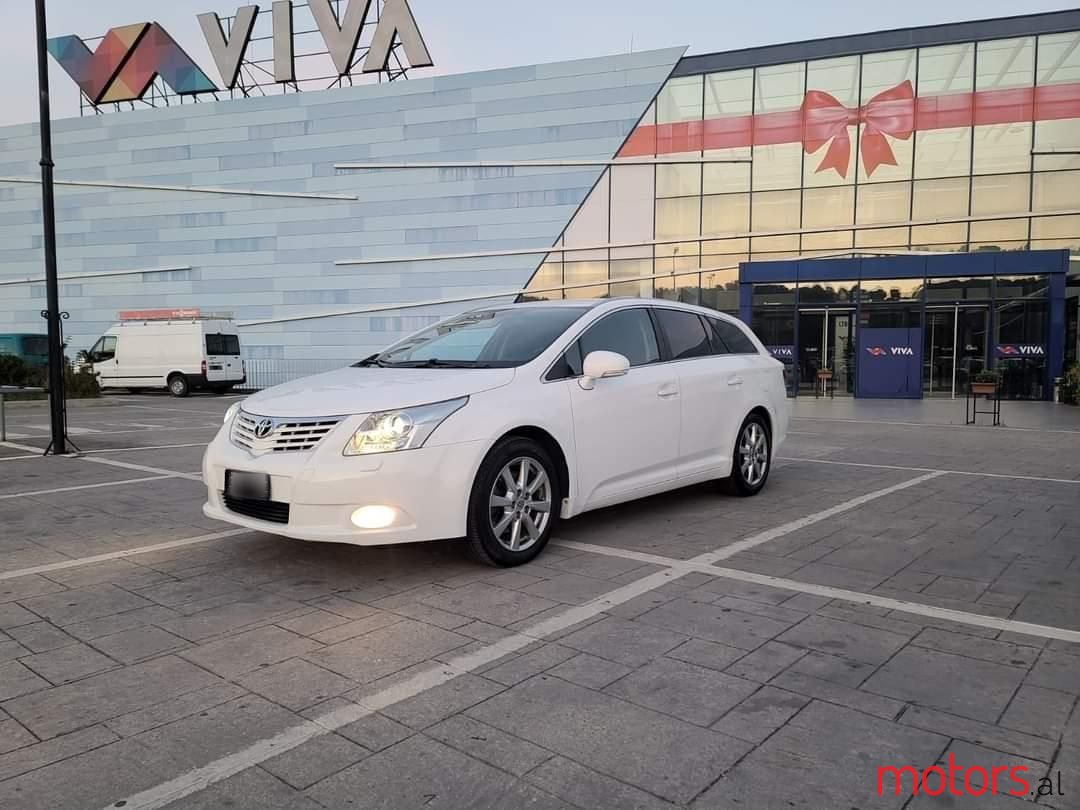 2009' Toyota Avensis photo #3