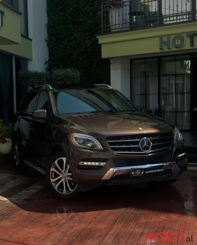 2013' Mercedes-Benz ML 350 photo #1