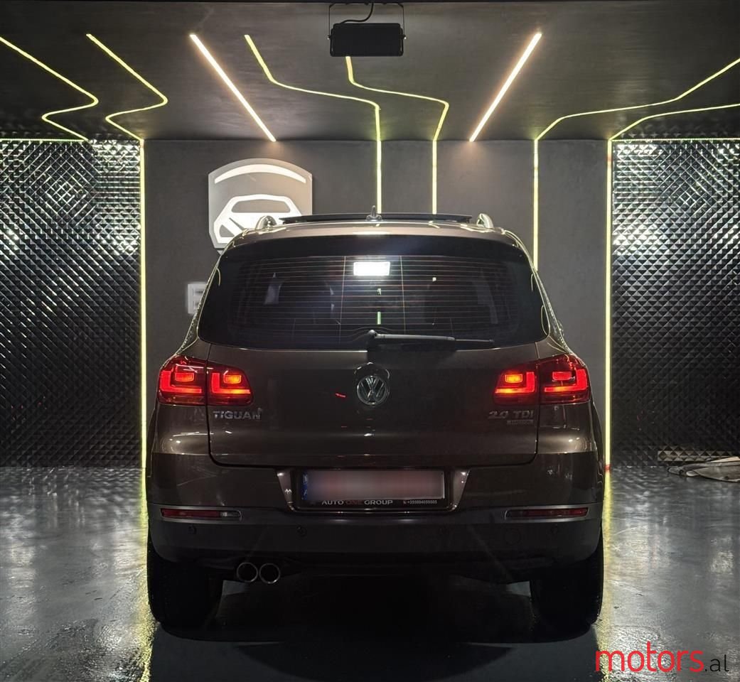 2014' Volkswagen Tiguan photo #5