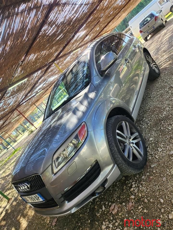 2007' Audi Q7 photo #2