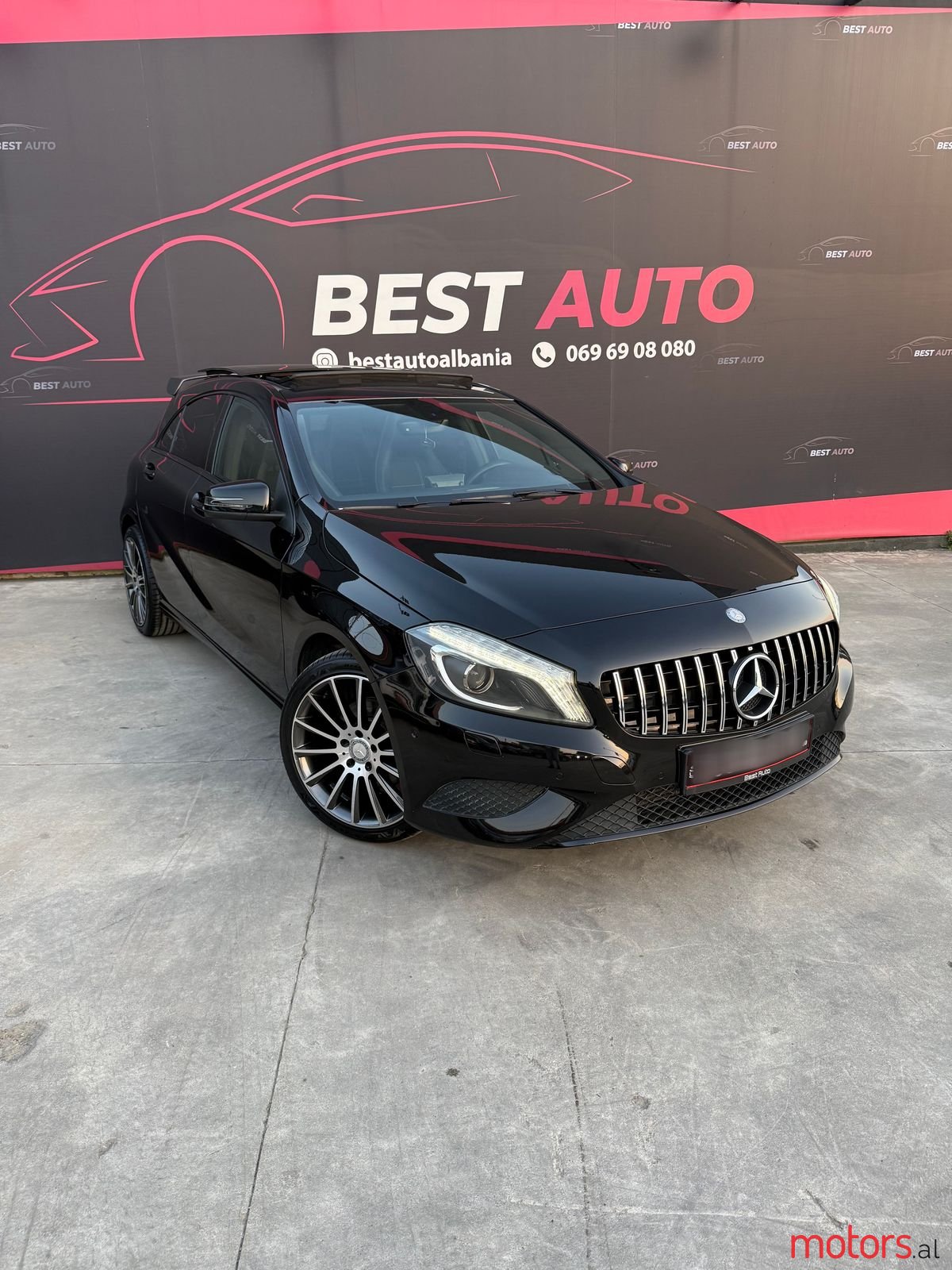 2014' Mercedes-Benz A 200 photo #1