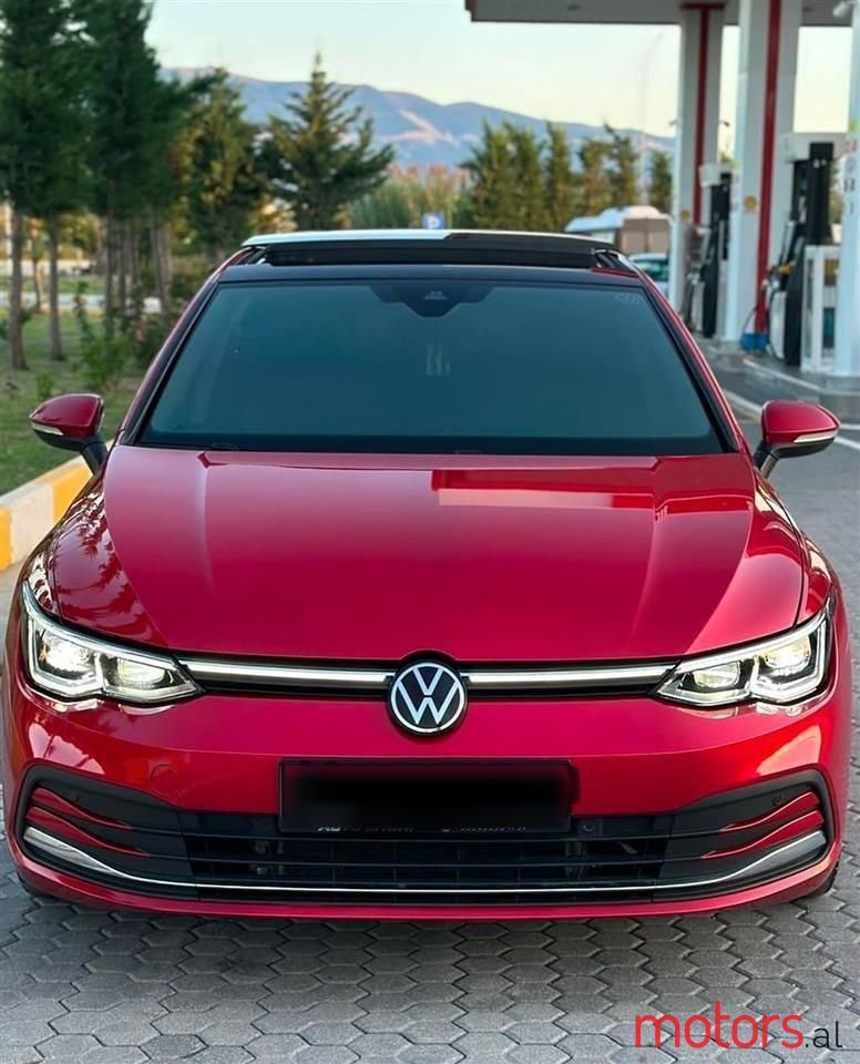 2022' Volkswagen Golf photo #1