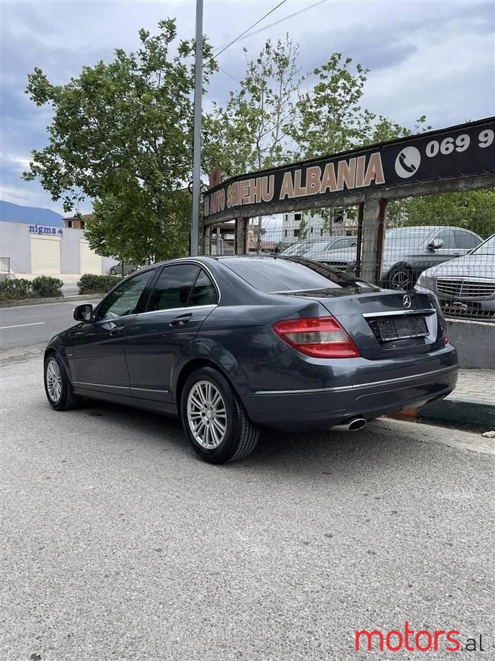 2008' Mercedes-Benz C 220 photo #3