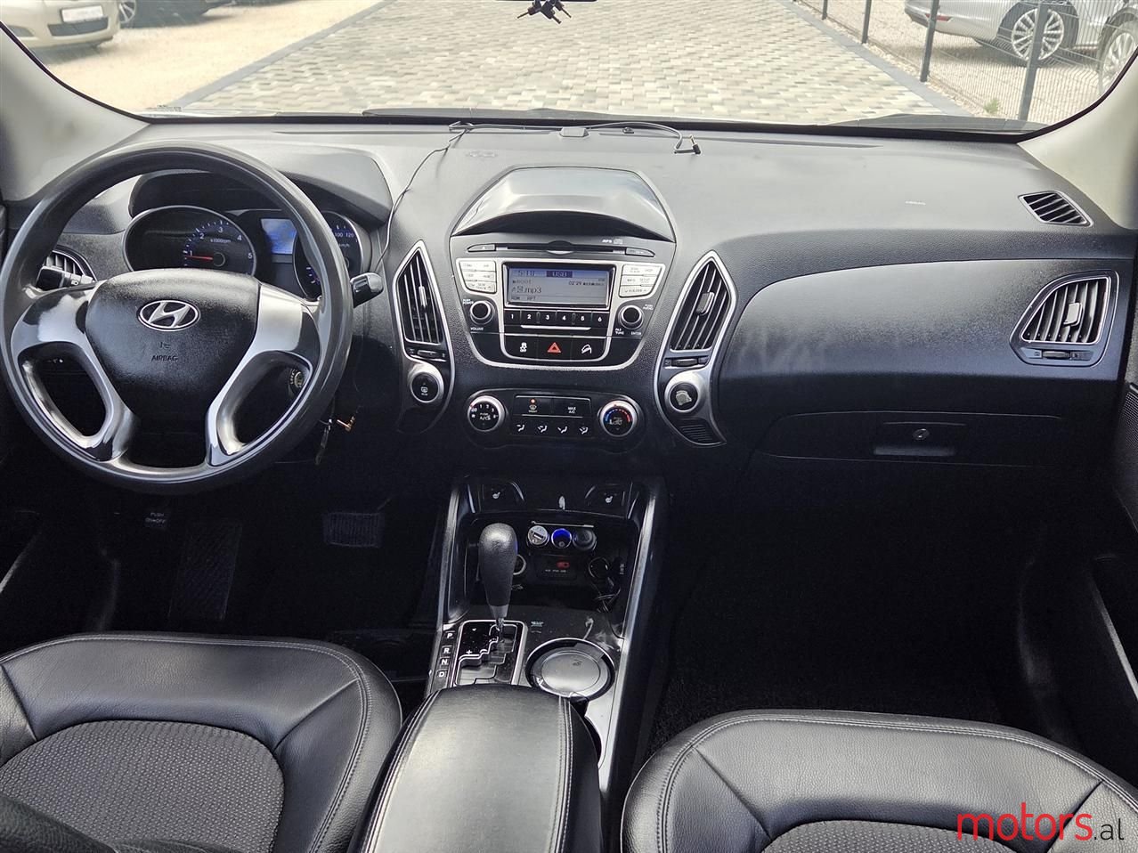 2010' Hyundai Tucson photo #5