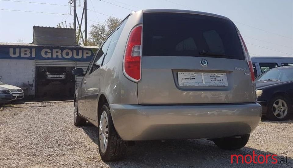 2009' Skoda Roomster photo #4