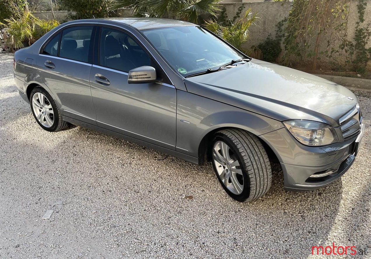 2010' Mercedes-Benz C 200 photo #1
