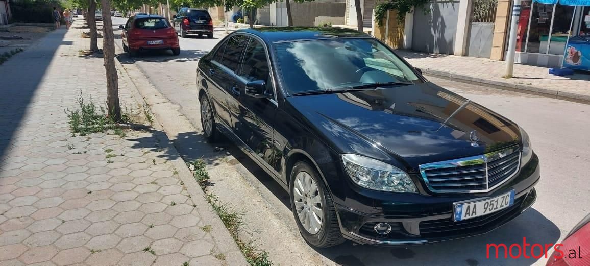 2009' Mercedes-Benz C 220 photo #1