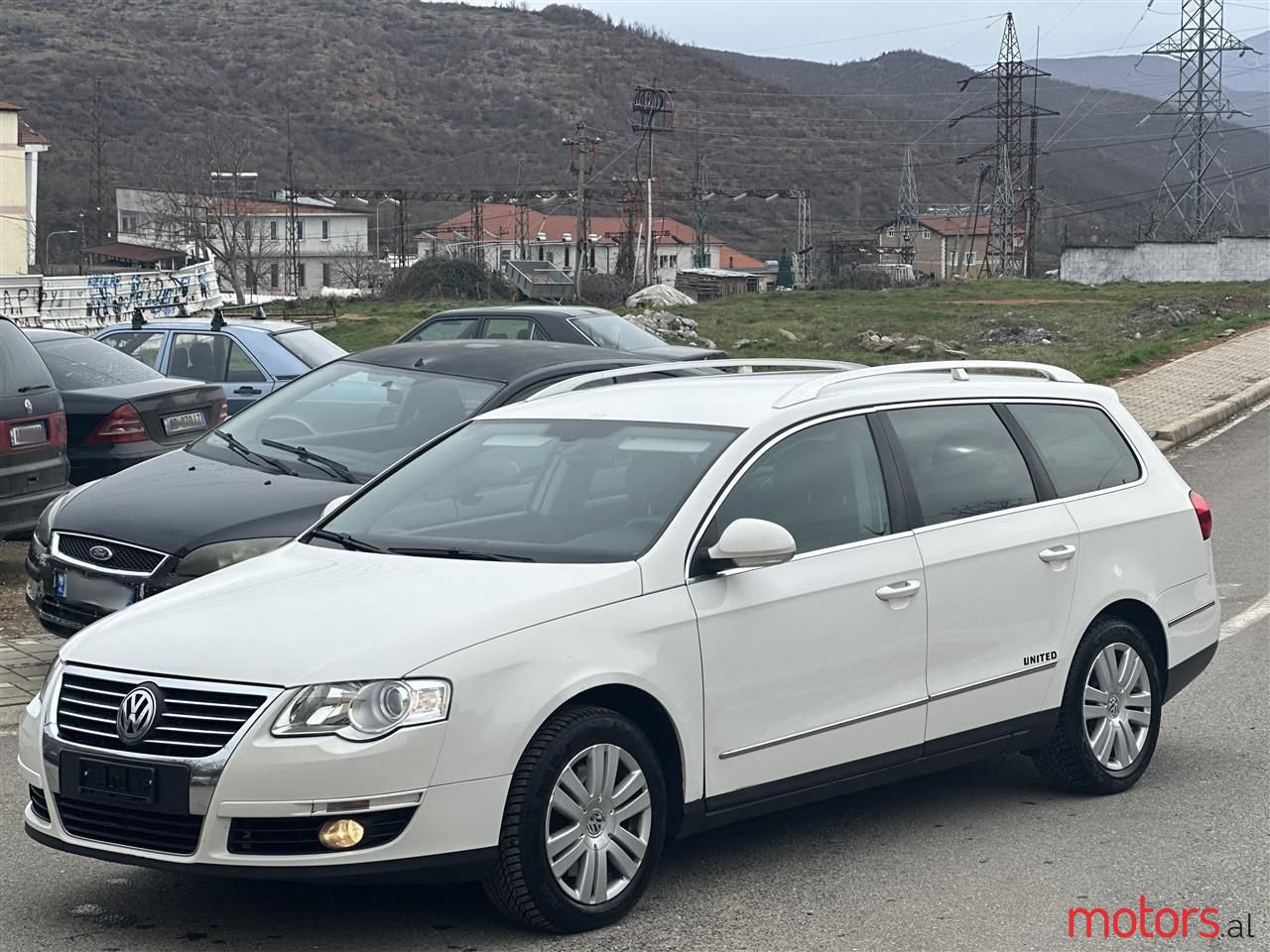 2007' Volkswagen Passat photo #2