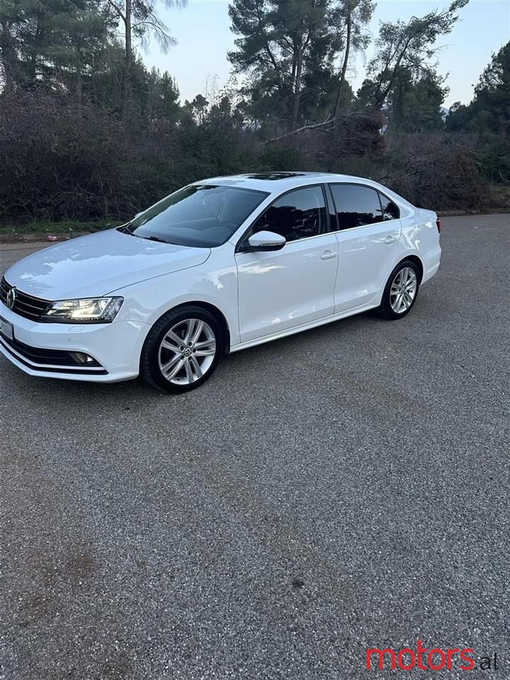 2015' Volkswagen Jetta photo #3