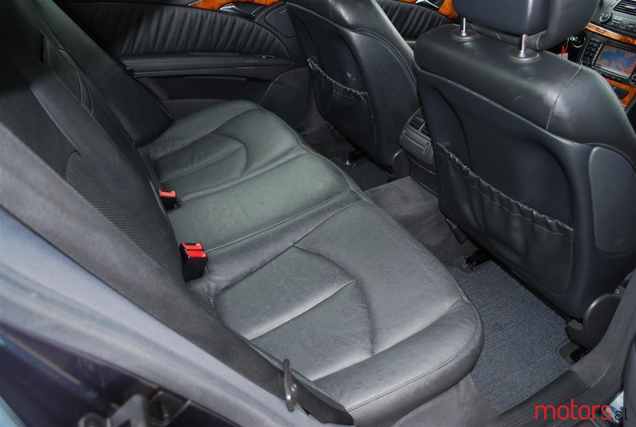 2006' Mercedes-Benz E 220 photo #5