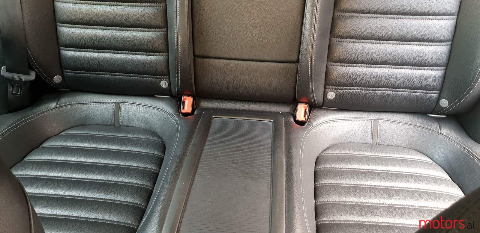 2010' Volkswagen CC photo #6