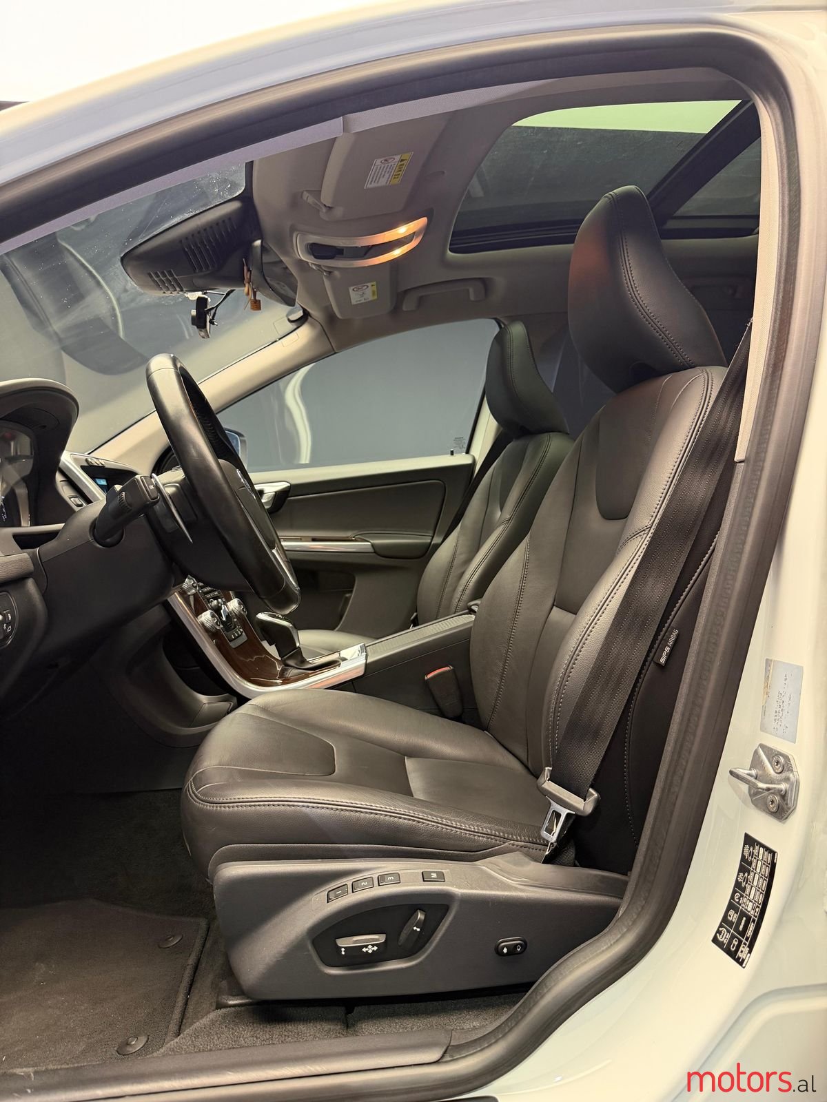 2015' Volvo Xc 60 photo #4