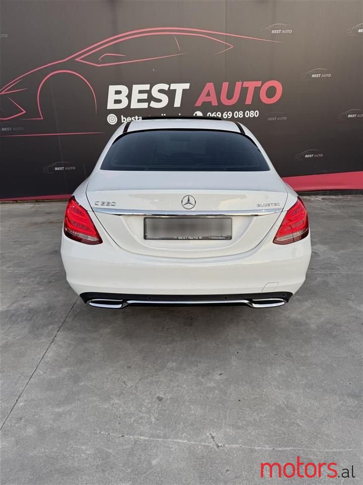 2015' Mercedes-Benz C 220 photo #3