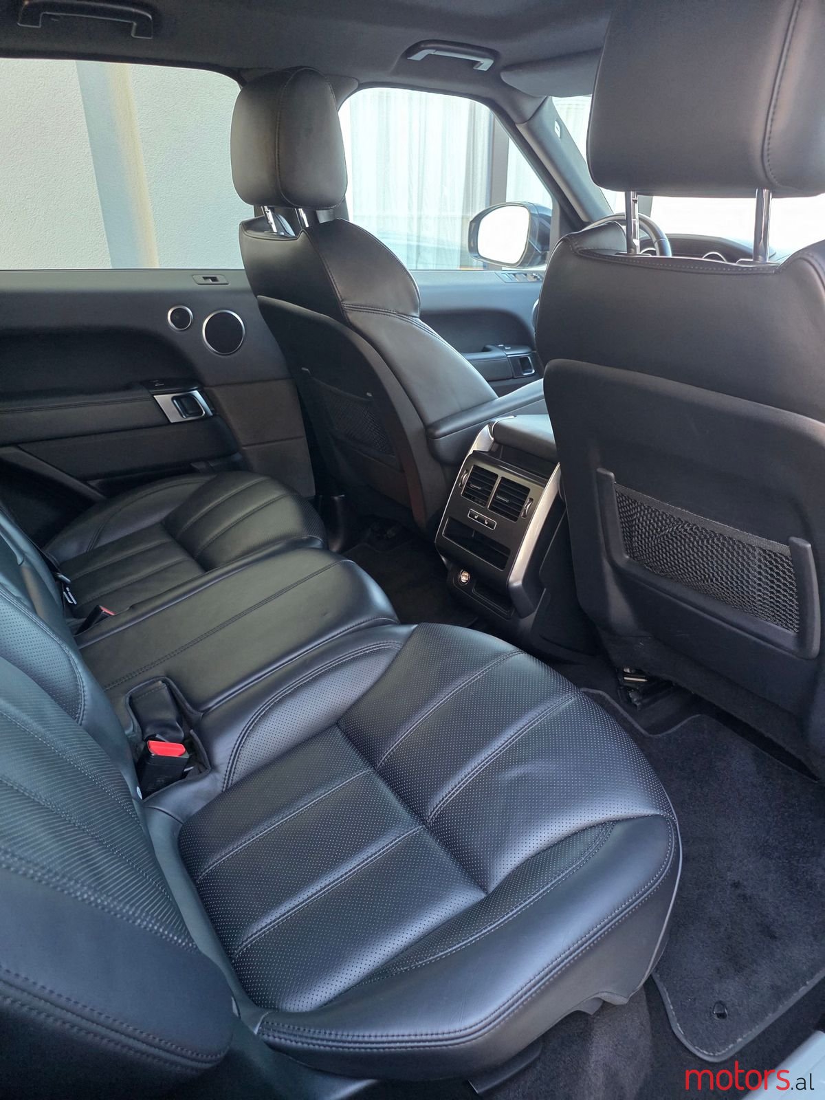 2014' Land Rover Range Rover Sport photo #4