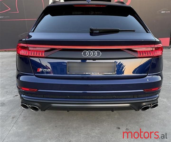 2021' Audi Q8 photo #3